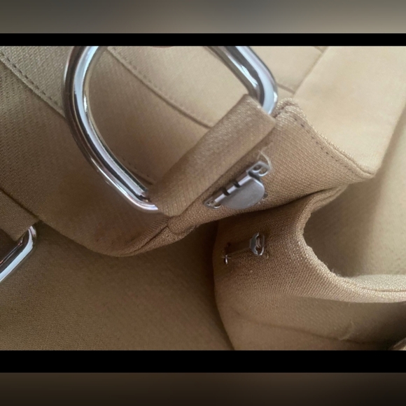 Burberry Wool & Silk Pleated Skirt - Picture 6 of 12